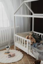 Load image into Gallery viewer, House bed