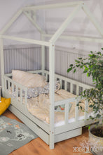 Lade das Bild in den Galerie-Viewer, Hausbett mit Schublade
